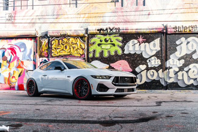 Ford-Mustang-2024-GT---Derek-VibrantForged20231209_0906
