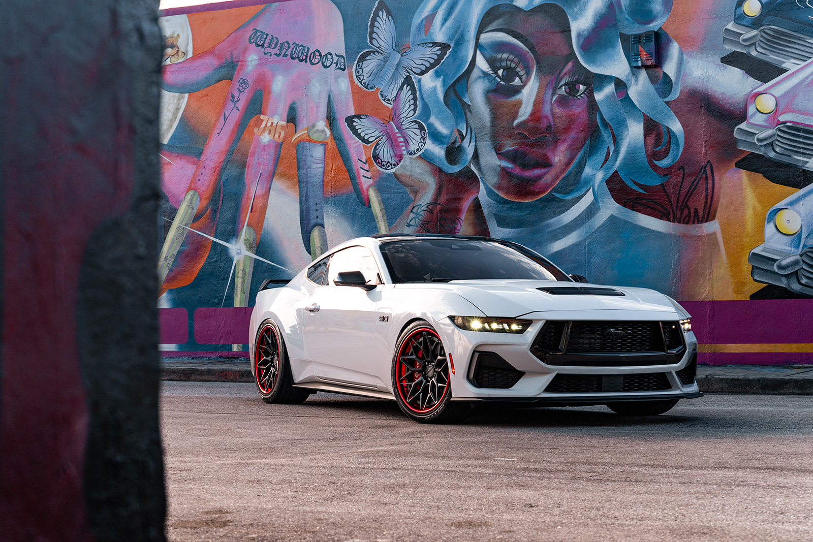 Ford-Mustang-2024-GT---Derek-VibrantForged20231209_0924